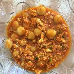 A picture of Cilok kuah pedas.