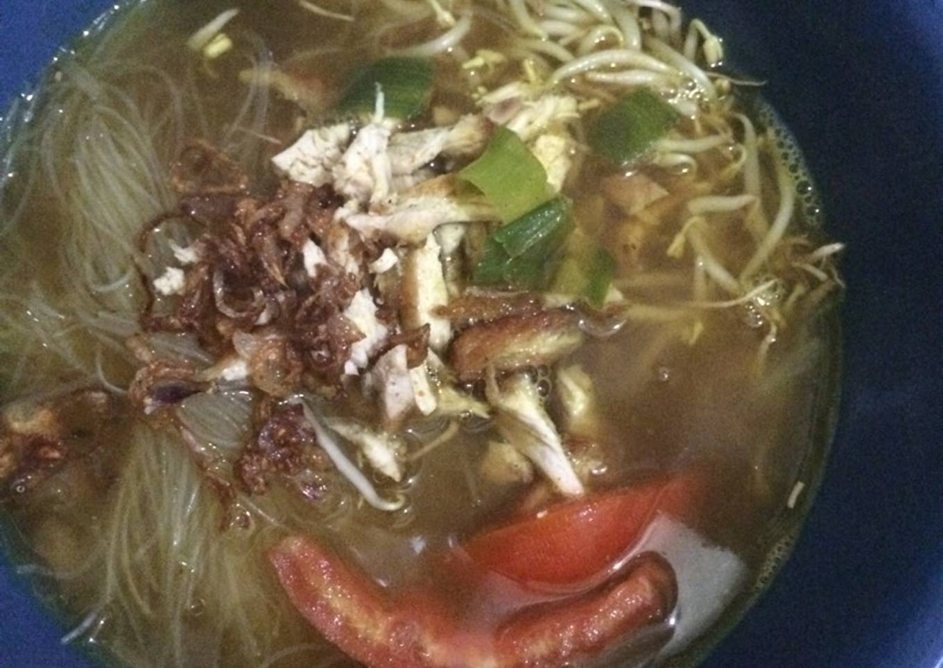 Soto ayam suwir-suwir