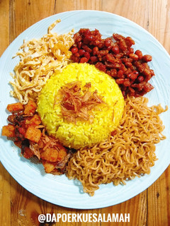 Foto resep Nasi Kuning Rice Cooker