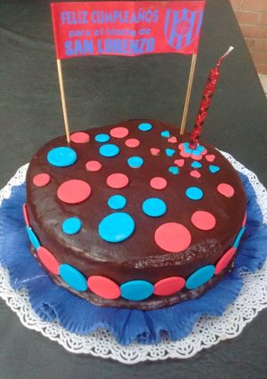 Una foto de Torta de cumpleaños Motivo deportivo