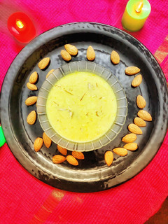 बादाम हल्दी की खीर (badam haldi ki kheer recipe in Hindi) रेसिपी मुख्य फोटो
