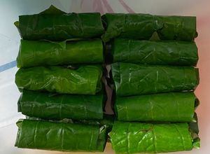 Hình của món Chả lá lốt (Thịt heo cuốn lá lốt).