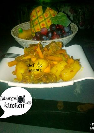 A picture of Beef and irish patotoes source by ful@rny"ss kitchen..