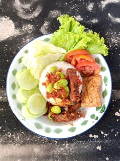 Foto resep Nasi Sambal Pete Ikan Asin