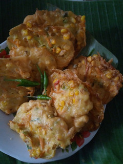 Foto resep Bakwan sayur (isian jagung dan wortel)