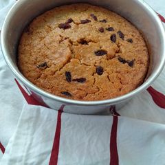 A picture of Cornflakes cranberries cake.