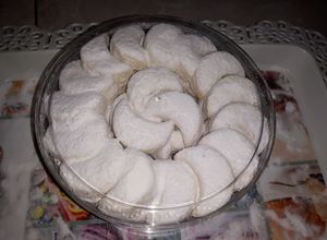 Foto resep Kue putri salju teflon,NO OVEN,NO MIXER nyess di mulut