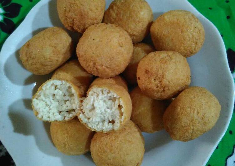 Resep Tahu bulat oleh amelia - Cookpad