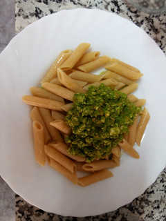 Una foto de Salsa pesto de espinacas