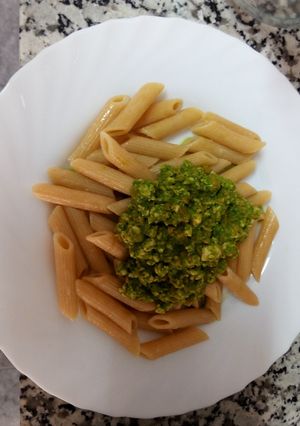 Una foto de Salsa pesto de espinacas