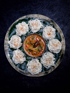 A picture of Idiyappam.