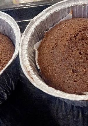 A picture of Chocolate spong cake.