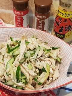 電鍋簡單做夜市風涼拌小黃瓜雞絲 的食譜成品照片
