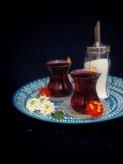 صورة لوصفة مشروب الكركديه الساخن