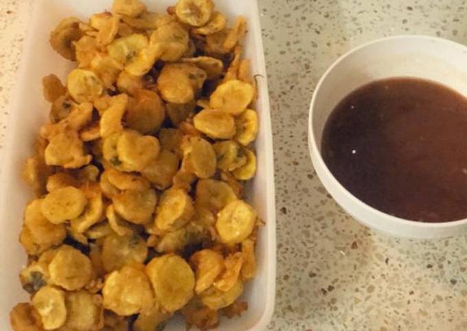 Steps to Prepare Delicious Plantain bhajia