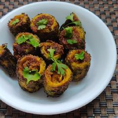 A picture of Paneer Karela.
