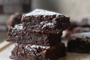 The Best Chewy Fudge Brownies Ever ! *EASY* recipe main photo