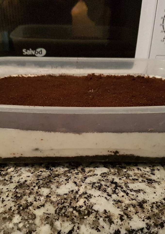 Una foto de Mousse de queso con Oreo y coco