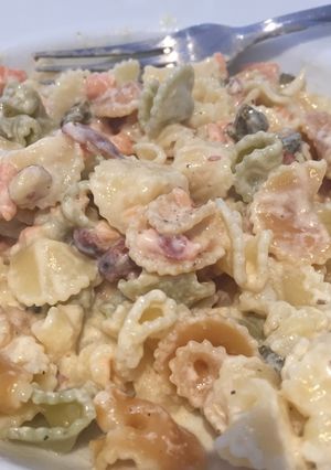 Una foto de Pasta con salmón