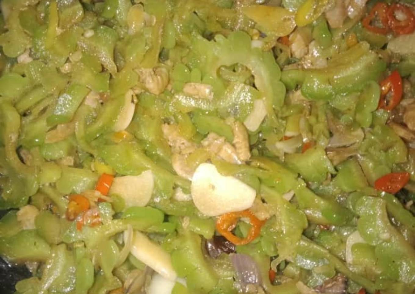 Tumis pare campur udang