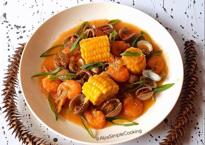 Resep Kerang And Udang Pedas Asam Manis Oleh Alya Nurfitri🍳 Cookpad