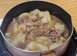 日式馬鈴薯燉肉 的食譜成品照片