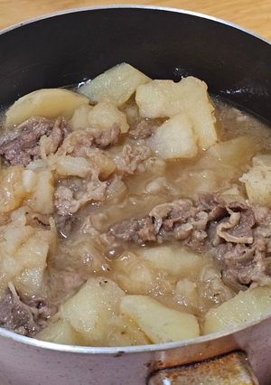 日式馬鈴薯燉肉 的食譜成品照片