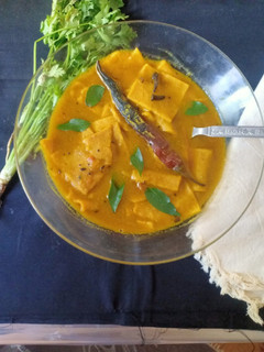 દાળ ઢોકળી (Dal Dhokli Recipe In Gujarati) રેસીપી મુખ્ય ફોટો
