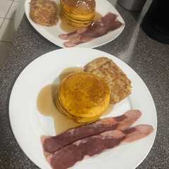 Una foto de Pancake de calabaza Desayuno en casita