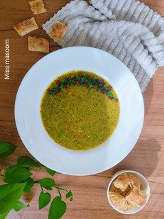 عکسی از دستور سوپ اسفناج و مرغ