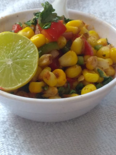કોર્ન ચાટ (Corn Chaat Recipe In Gujarati) રેસીપી મુખ્ય ફોટો