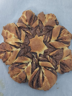 Φωτογραφία της συνταγής Λουλουδένιο Ψωμί Brioche με Nutella