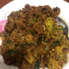 A picture of Beans and sweet potato porridge.