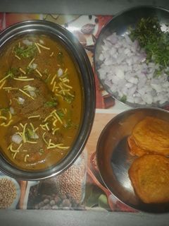 कट वडा (kat wada recipe in marathi) रेसिपी चे मुख्य फोटो