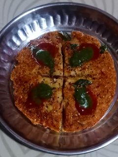 રોટલી નો વેજીટેબલ હાંડવો (Rotli Vegetable Handvo Recipe In Gujarati) રેસીપી મુખ્ય ફોટો