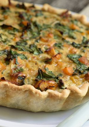 Una foto de Quiche de espinacas y calabaza