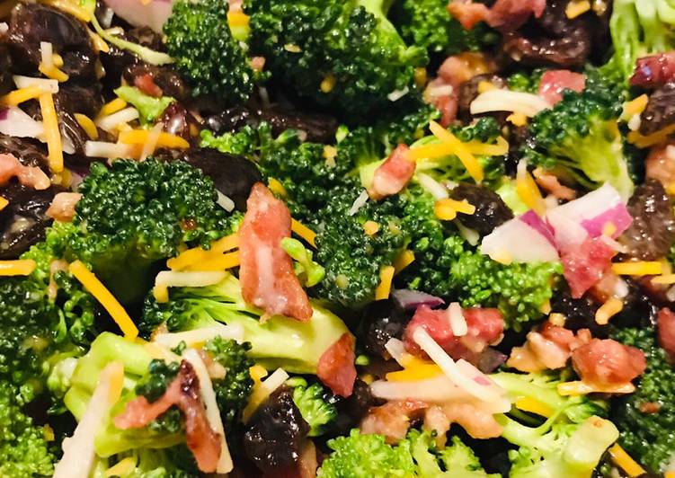 Easiest Way to Prepare Homemade Broccoli Salad
