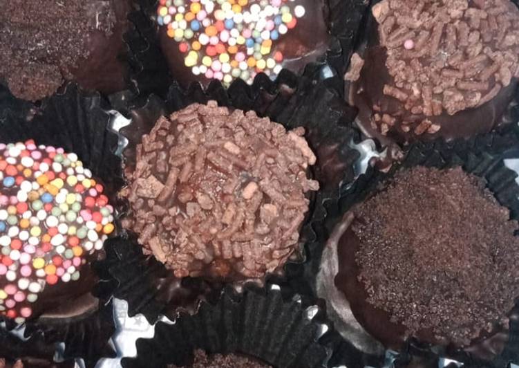 Langkah Mudah untuk Menyiapkan Bola bola biskuit coklat Anti Gagal
