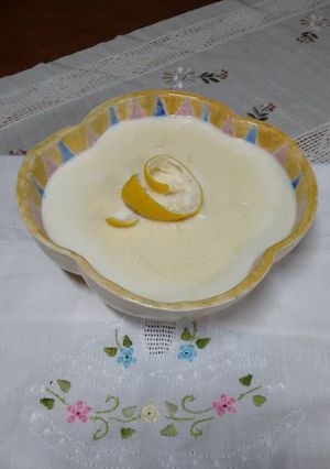 Una foto de Arroz con leche, muy fácil, cremoso y delicioso