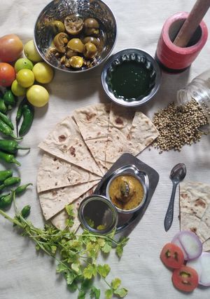 A picture of Chicken kofta gravy.