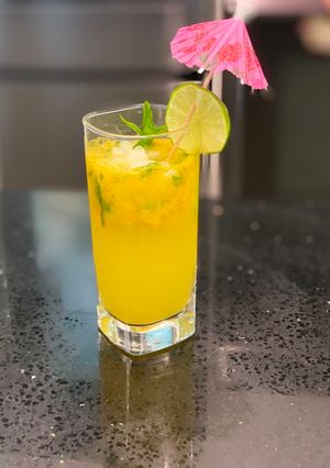 A picture of Mango Virgin Mojito.