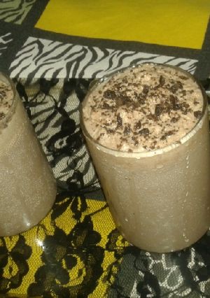 A picture of Oreo shake.