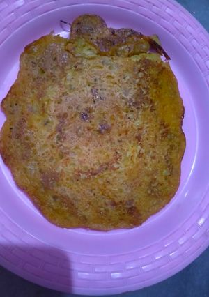 बेसन का चीला (Besan ka cheela recipe in hindi) रेसिपी मुख्य फोटो