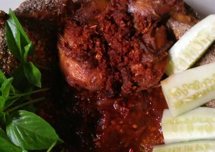 Cara Gampang Membuat Puyuh goreng lengkuas yang Enak Banget