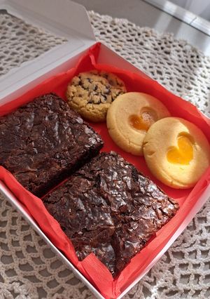Una foto de Brownie con aceite
