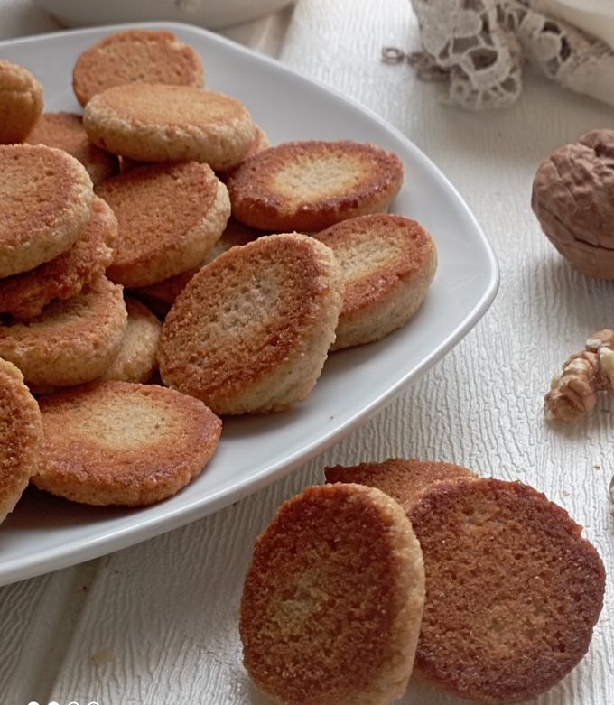Foto di Biscotti rustici alle noci