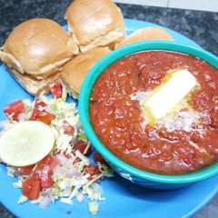 A picture of Pav bhaji.