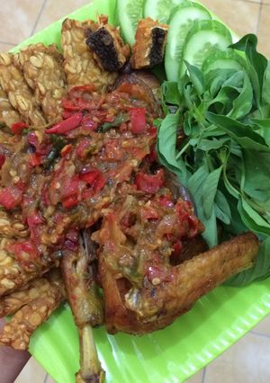 Foto resep Ayam Penyet 🐔