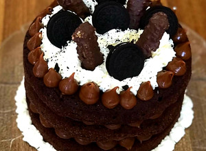 Una foto de Torta brownie 🇺🇾