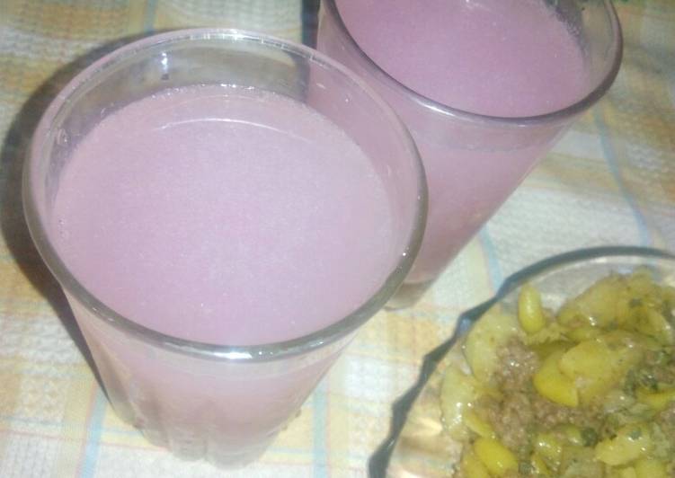 Fresh Pomegranate juice